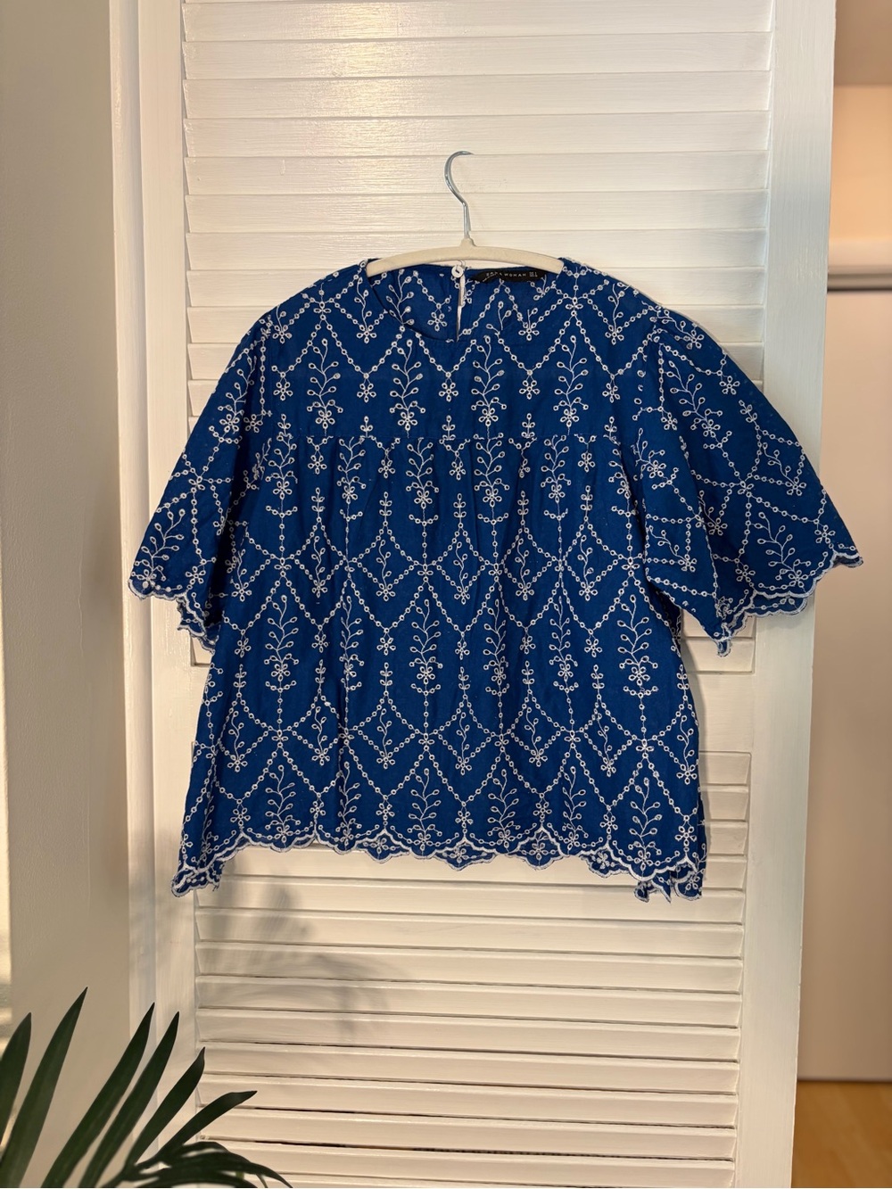 Gorgeous Zara Royal Blue Embroidered Short Sleeve Blouse